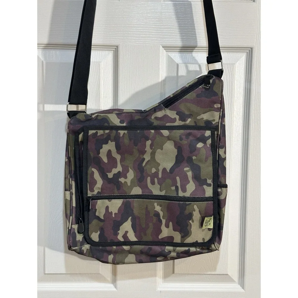 Bass Pro Shop Camo Diaper Bag‎